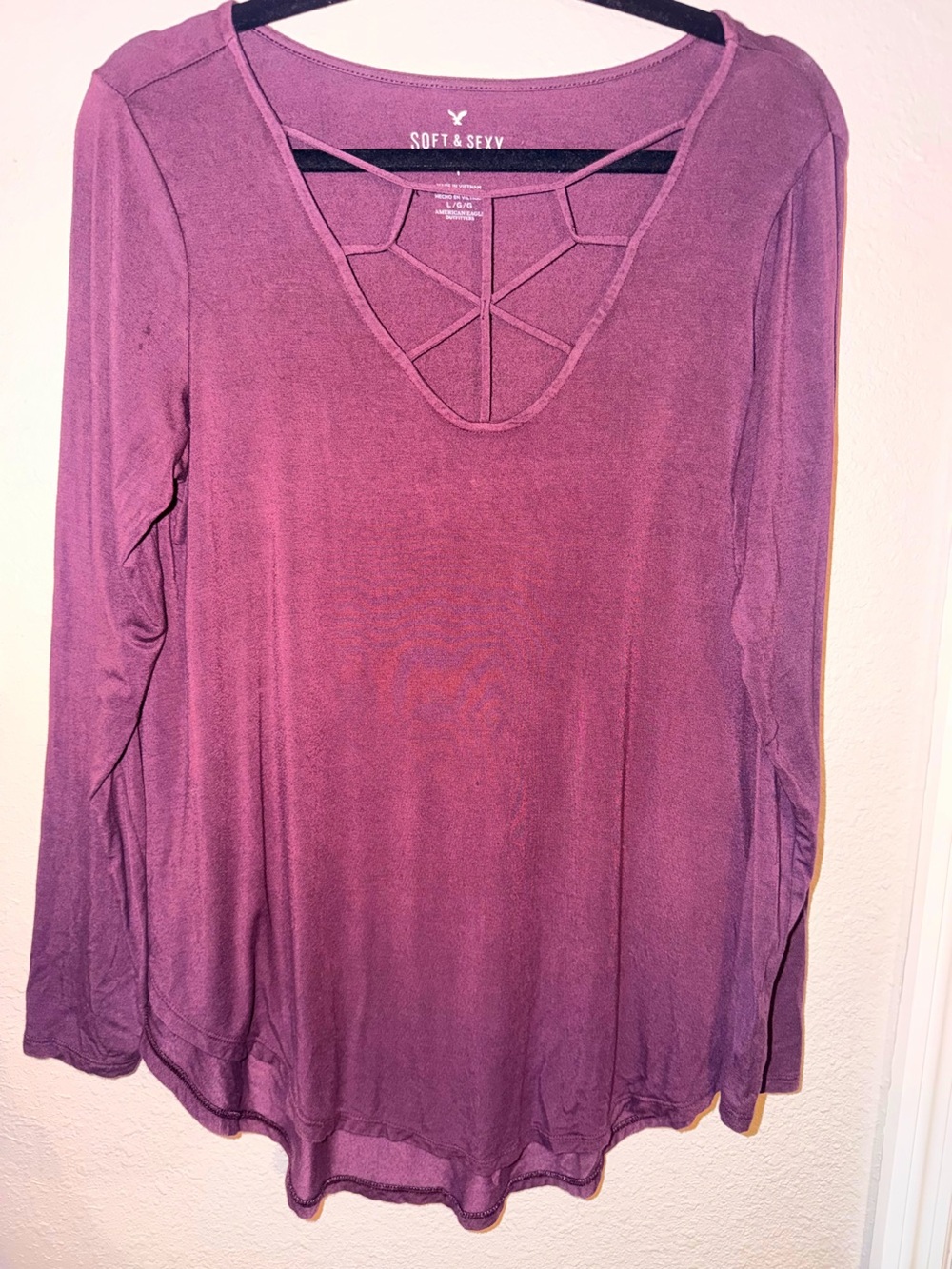 Women's Long Sleeve Crisscross Neck Top - Plum